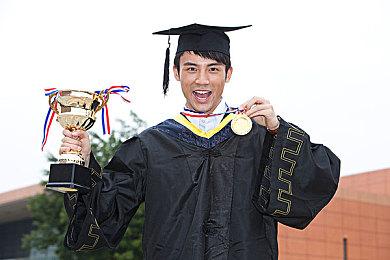 日本KFC宣布联动《最终幻想14》 桑德斯上校新冒险